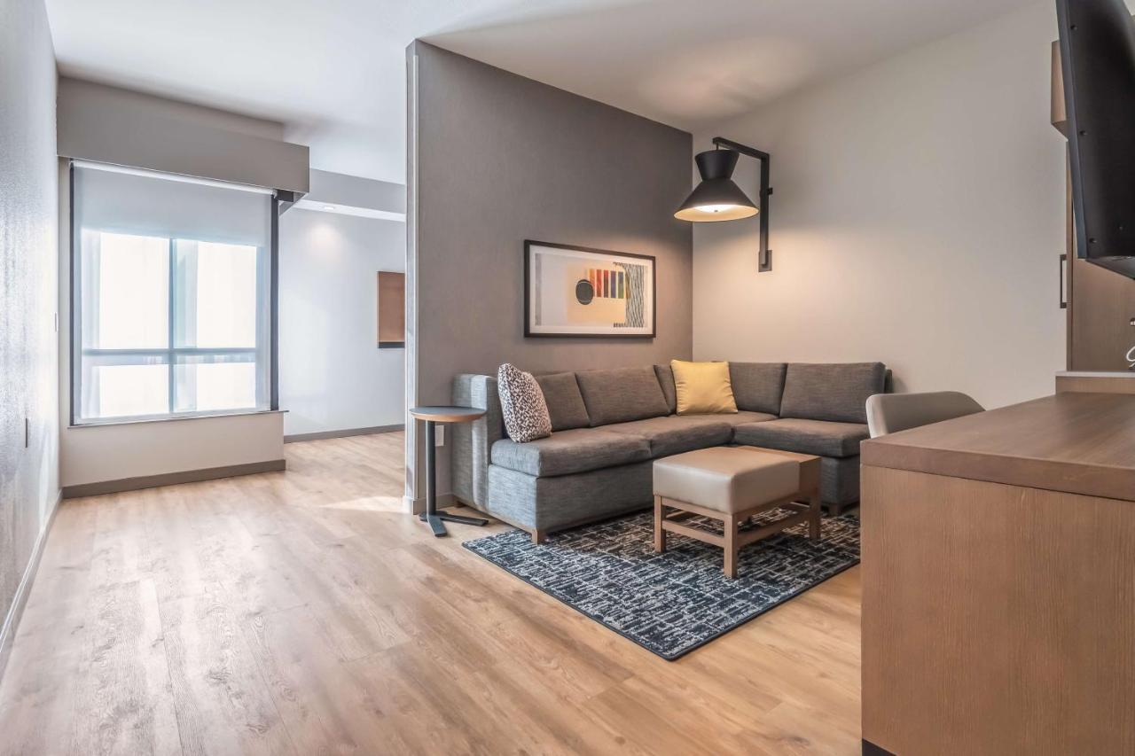 Hyatt Place Gainesville Downtown ภายนอก รูปภาพ