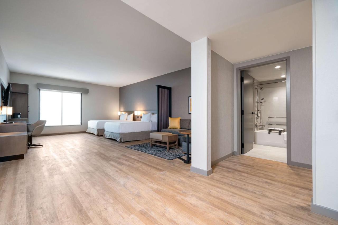 Hyatt Place Gainesville Downtown ภายนอก รูปภาพ