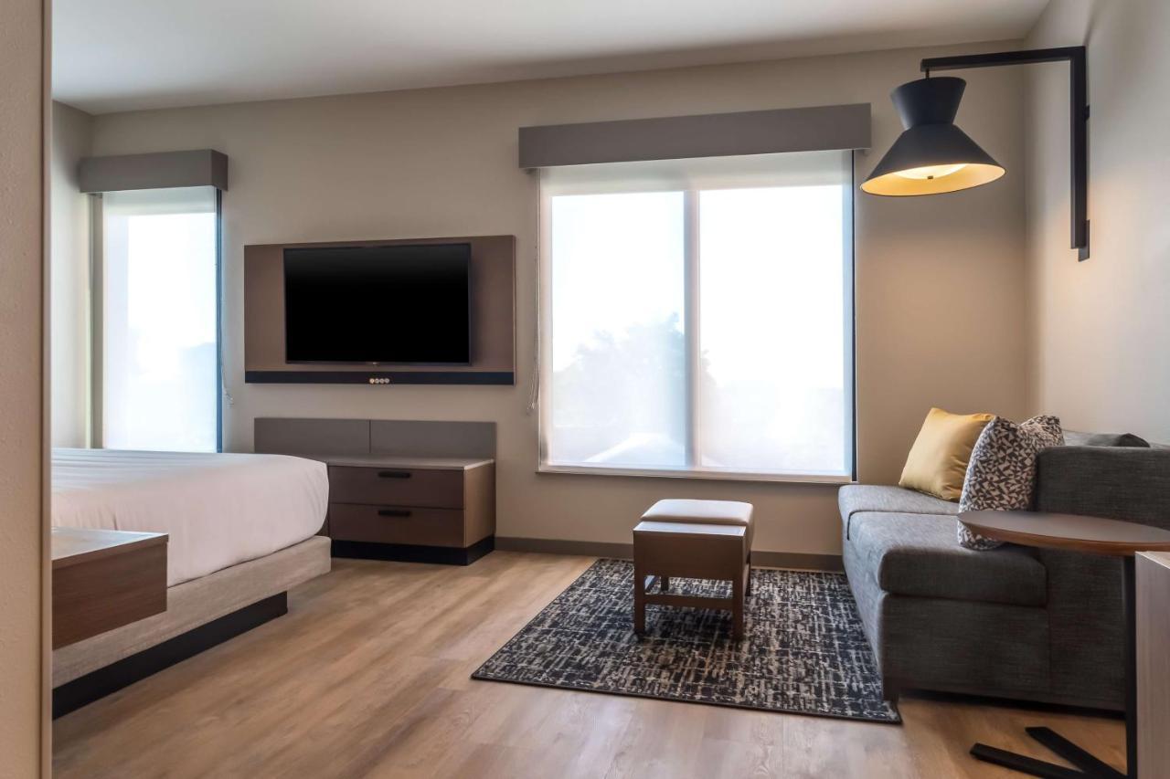Hyatt Place Gainesville Downtown ภายนอก รูปภาพ